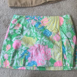 Lily Pulitzer mini skirt size 6